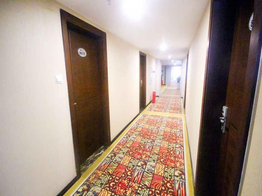Chengdu Airport Ruijia Hotel Экстерьер фото